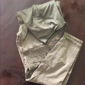 Maternity jeggings